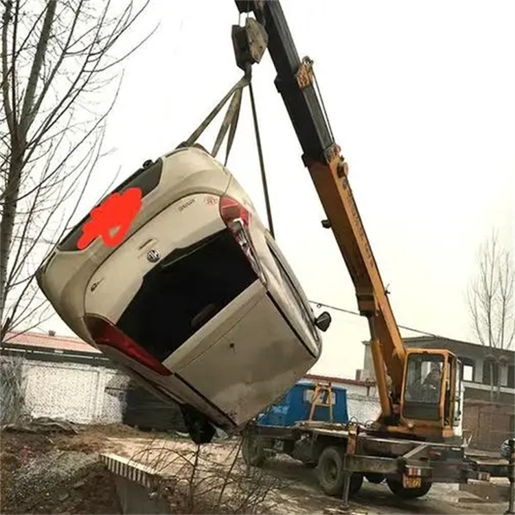 镇江随时待命,吊车24小时道路救援服务全解析